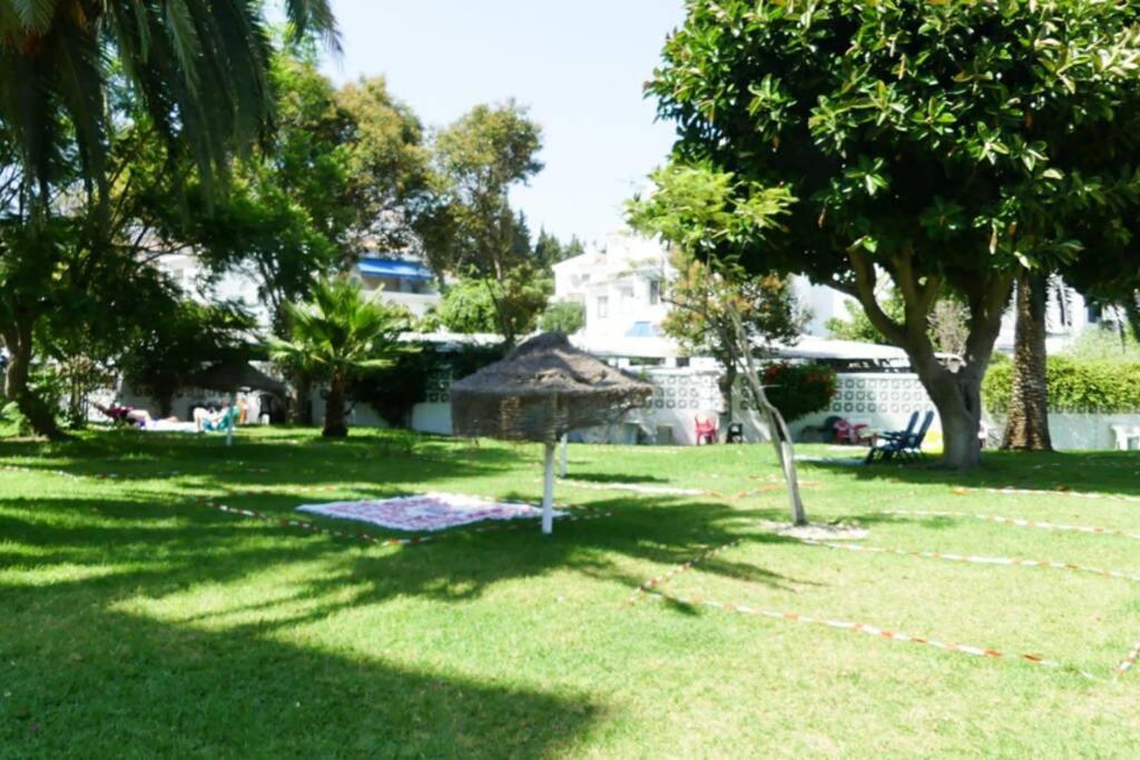 Holiday Rentals Piscina, Playa Parking A 5 Min Caminando Del Puerto De Benalmádena Exteriör bild